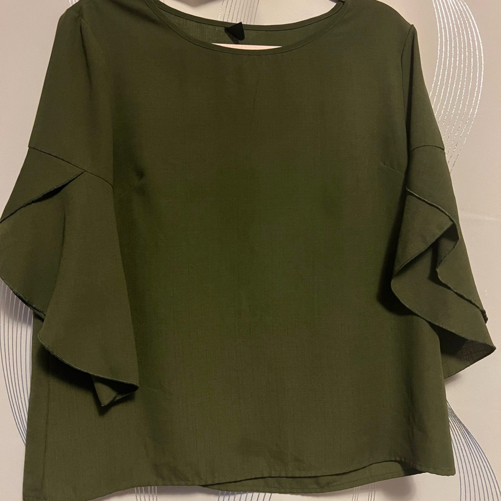 Olive Green Women's Ruffle Sleeve Top